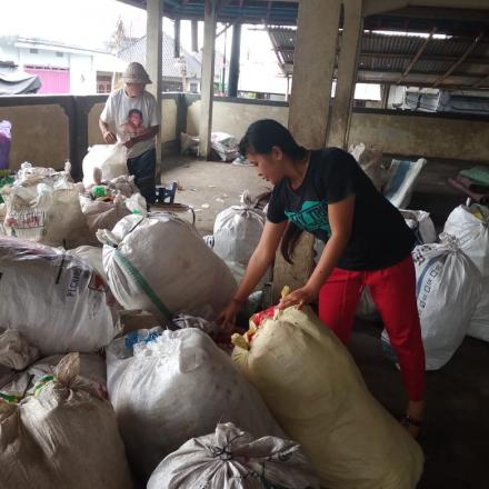 Album : Gerakan Resik Sampah Plastik